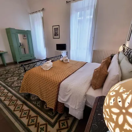 Bed & Breakfast 95 A *