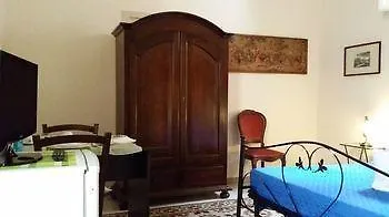 Bed & Breakfast 95 A